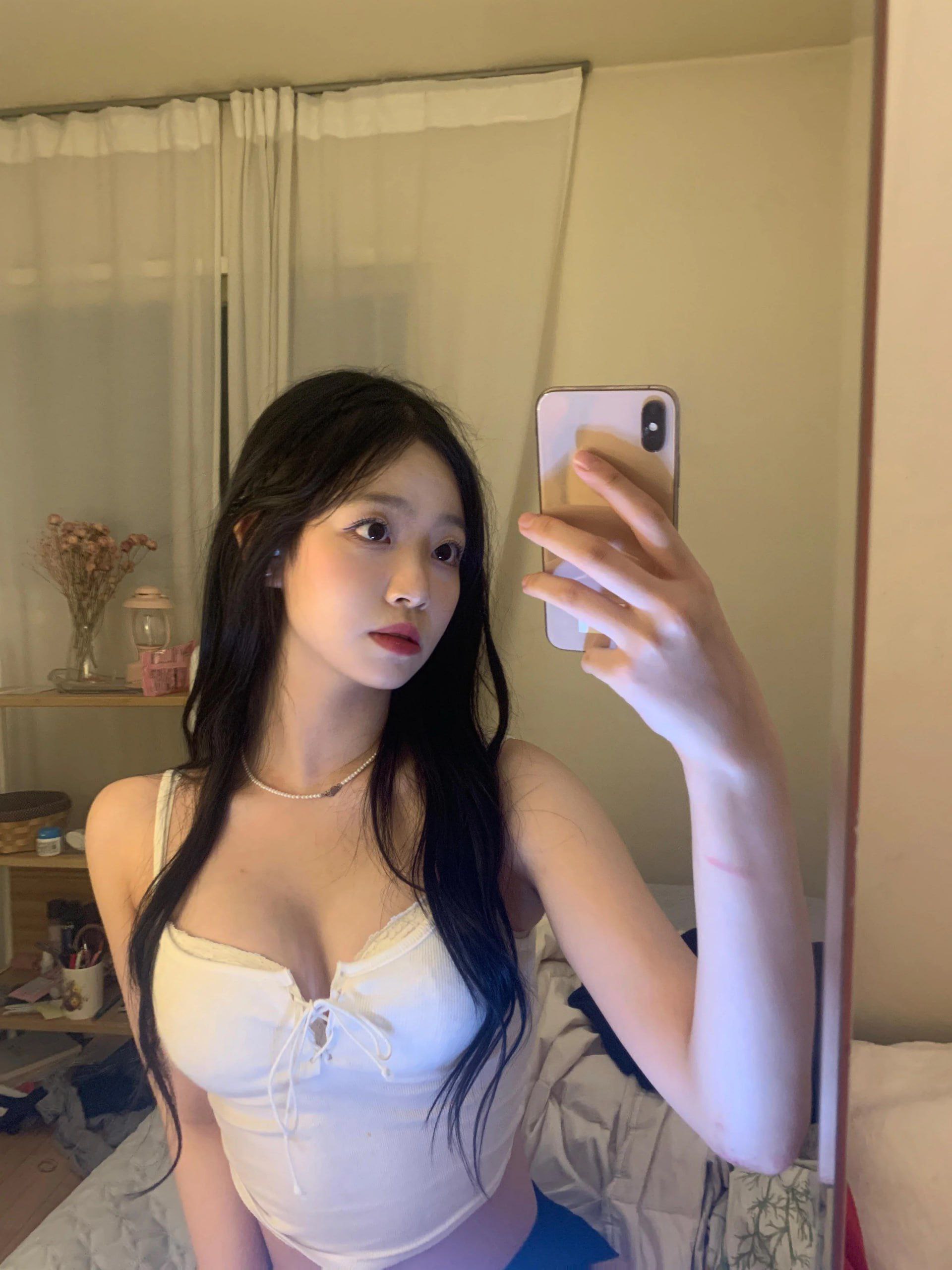 玩具熊午夜后宫四游戏下载,メイリン モデルコレクション メ,观看免费无删减完整版
